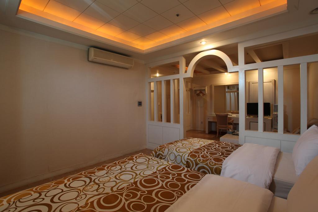 Hotel Incheon Beach Room photo